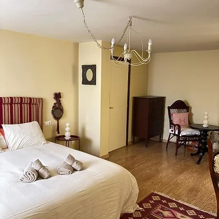 Casa De La Fuente De Vista Alegre